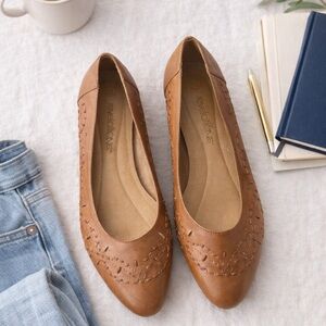 Revelation Leather Comfort Flats Low Wedge Tan Work Teacher Shoes 7.5